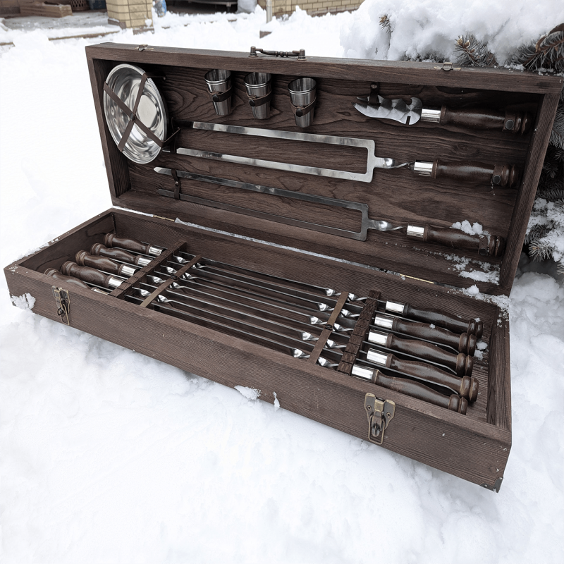 Набір шампурів 'Коричневий Престиж' на 10 персон у кейсі з натурального дерева (25 предметів)