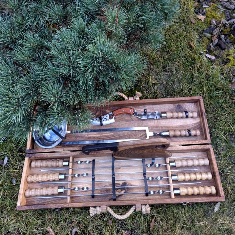 Подарунковий набір шампурів на 6 персон “Вдалий пікнік” в кейсі  (21 предмет)